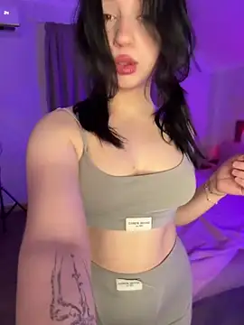 YourLittleDevil online show from 03-12-26, 05:24