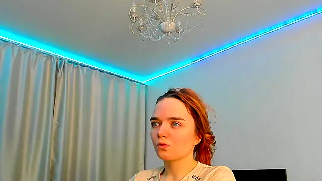 JanetShy online show from 12-15-25, 07:03