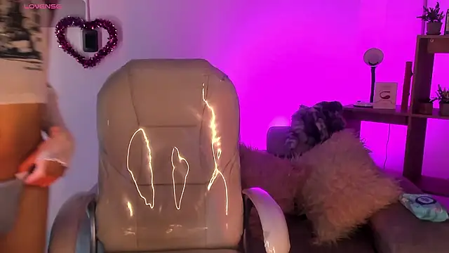 Angeel of lust online show from 02-06-26, 07:21