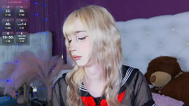 cutetomie online show from 03-25-26, 09:14