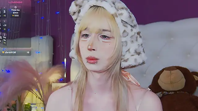 cutetomie online show from 04-11-26, 09:40