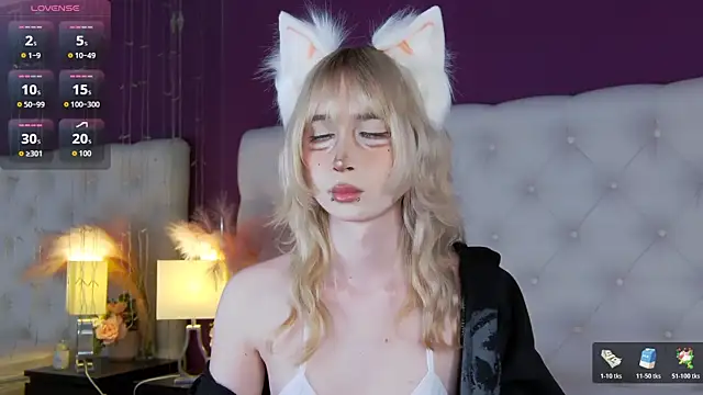 Snapshot of cutetomie chatting on 07-11-26, 09:15 cutetomie online show from 07-11-26, 09:15