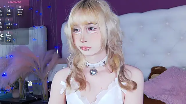 cutetomie online show from 03-24-26, 09:04