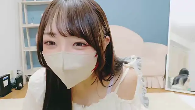 Snapshot of Mashiro-chan chatting on 09-17-25, 07:43 Mashiro-chan online show from 09-17-25, 07:43
