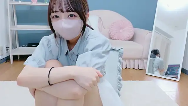 Snapshot of Mashiro-chan chatting on 10-06-25, 07:20 Mashiro-chan online show from 10-06-25, 07:20