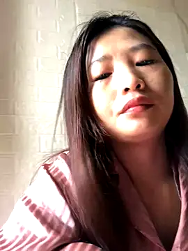 Snapshot of LiLy-0477 chatting on 10-04-25, 08:27 LiLy-0477 online show from 10-04-25, 08:27