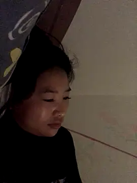 Snapshot of LiLy-0477 chatting on 10-24-25, 06:34 LiLy-0477 online show from 10-24-25, 06:34