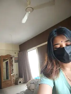 midnightmuse-03 online show from 03-07-26, 09:48