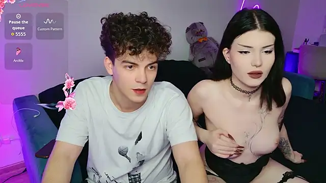 Alice18James online show from 11-16-25, 04:45