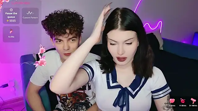 Alice18James online show from 11-27-25, 03:56