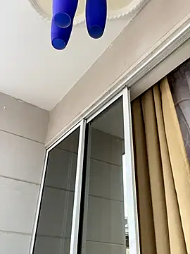 VeronicaSaenzx online show from 11-08-25, 09:40