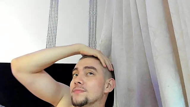 VeronicaSaenzx online show from 04-07-26, 10:11