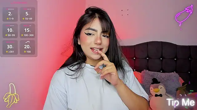 Snapshot of sammy_bunny1 chatting on 11-21-25, 01:59 sammy bunny1 online show from 11-21-25, 01:59