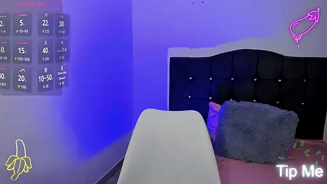 Snapshot of sammy_bunny1 chatting on 11-25-25, 02:34 sammy bunny1 online show from 11-25-25, 02:34