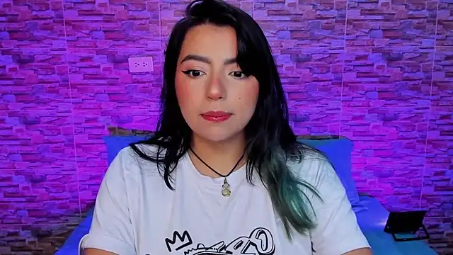 Snapshot of sammy_bunny1 chatting on 02-08-26, 01:25 sammy bunny1 online show from 02-08-26, 01:25