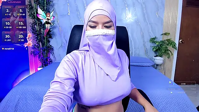 Amal Bakir online show from 09-17-25, 06:21