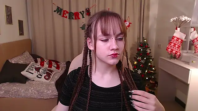 Jamie Chung online show from 12-20-25, 01:08