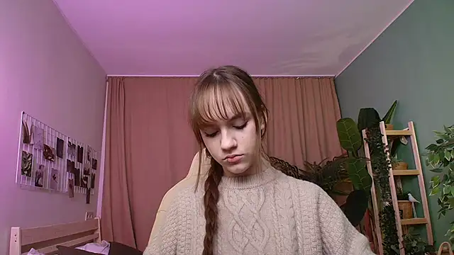 Jamie Chung online show from 11-29-25, 01:06