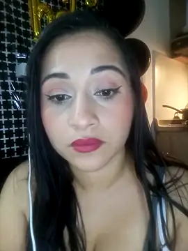 Snapshot of Alisson_Morgann chatting on 10-12-25, 02:35 Alisson Morgann online show from 10-12-25, 02:35