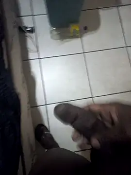 Snapshot of dann201 chatting on 10-01-25, 07:29 dann201 online show from 10-01-25, 07:29