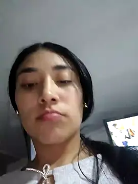 Snapshot of AmberGold- chatting on 09-15-25, 11:49 AmberGold- online show from 09-15-25, 11:49