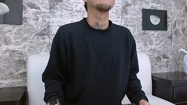 tattoos22 online show from 11-23-25, 02:38