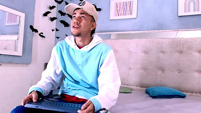 tattoos22 online show from 11-19-25, 11:43