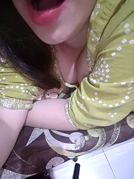 Dimple sexxy online show from 10-31-25, 06:04