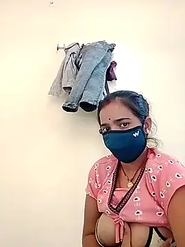 Snapshot of malteejat chatting on 10-04-25, 07:10 malteejat online show from 10-04-25, 07:10