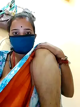 Snapshot of malteejat chatting on 10-27-25, 01:56 malteejat online show from 10-27-25, 01:56