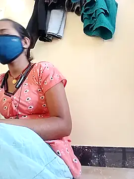 Snapshot of malteejat chatting on 09-19-25, 10:41 malteejat online show from 09-19-25, 10:41