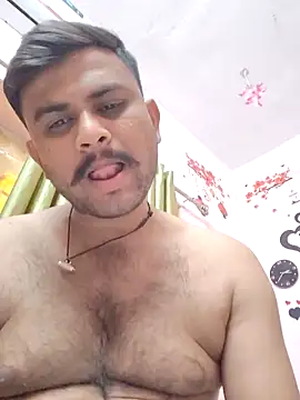 Snapshot of Frvgggghh chatting on 11-15-25, 09:13 Frvgggghh online show from 11-15-25, 09:13