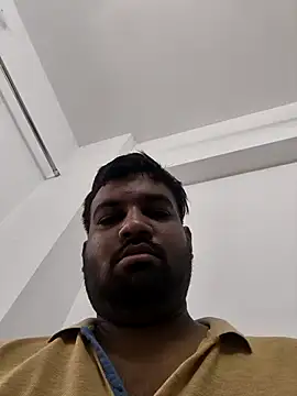 vinay smalldick online show from 07-17-26, 03:59
