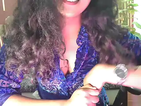 shaalu sharma online show from 10-19-25, 09:45