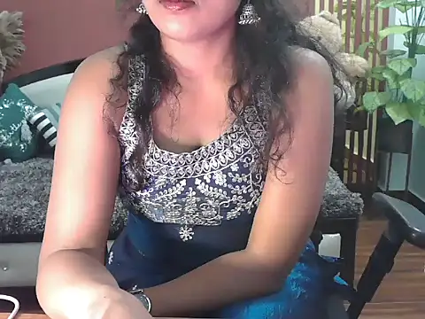 shaalu sharma online show from 11-29-25, 11:27