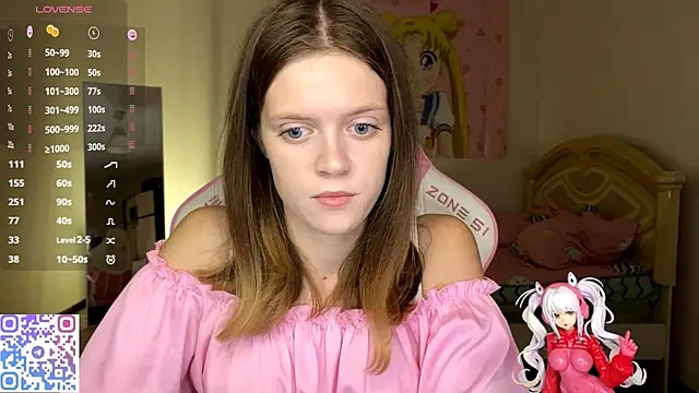 VibeQueenLucy online show from 10-19-25, 02:20