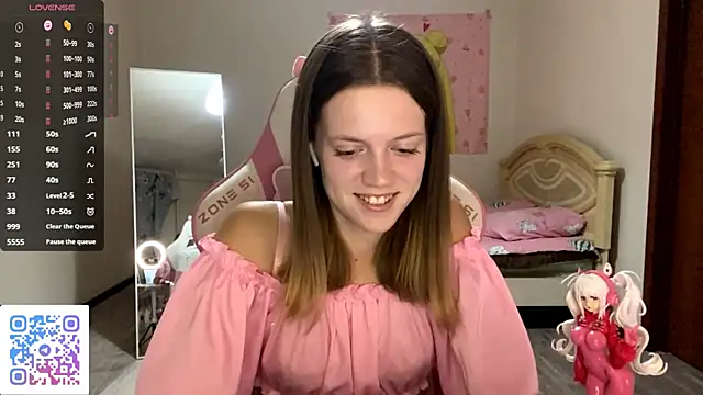 VibeQueenLucy online show from 10-01-25, 03:05