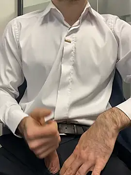 Snapshot of speddy34 chatting on 02-12-26, 07:19 speddy34 online show from 02-12-26, 07:19