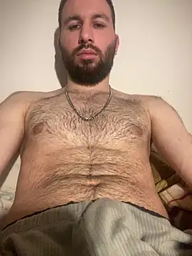 Snapshot of speddy34 chatting on 12-18-25, 07:07 speddy34 online show from 12-18-25, 07:07