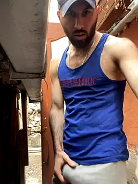 Snapshot of speddy34 chatting on 12-20-25, 09:56 speddy34 online show from 12-20-25, 09:56