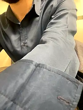 Snapshot of speddy34 chatting on 12-02-25, 07:54 speddy34 online show from 12-02-25, 07:54