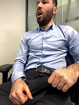 Snapshot of speddy34 chatting on 01-13-26, 06:39 speddy34 online show from 01-13-26, 06:39