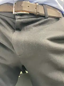 Snapshot of speddy34 chatting on 03-23-26, 06:46 speddy34 online show from 03-23-26, 06:46