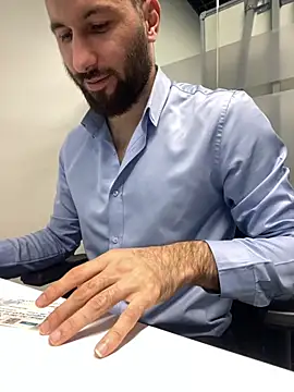 Snapshot of speddy34 chatting on 11-26-25, 11:43 speddy34 online show from 11-26-25, 11:43