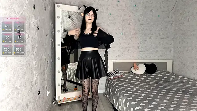 FakeLamb online show from 10-27-25, 09:16