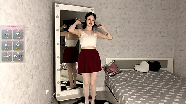 FakeLamb online show from 11-10-25, 09:09