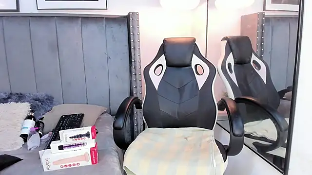 Miyu Komori online show from 03-21-26, 08:13