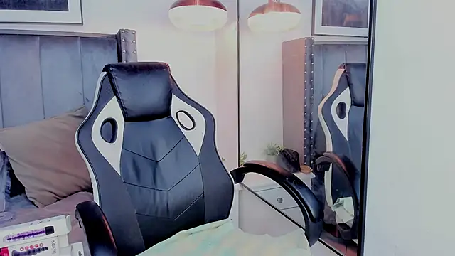 Miyu Komori online show from 03-20-26, 07:59