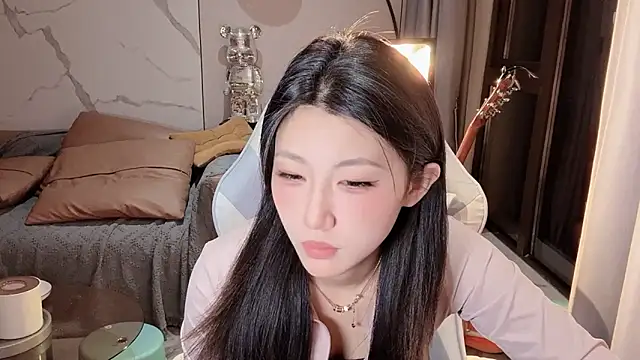 Lixinel-520 online show from 12-17-25, 01:49