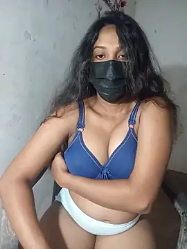 Snapshot of Shani_Izu chatting on 07-23-26, 03:52 Shani Izu online show from 07-23-26, 03:52